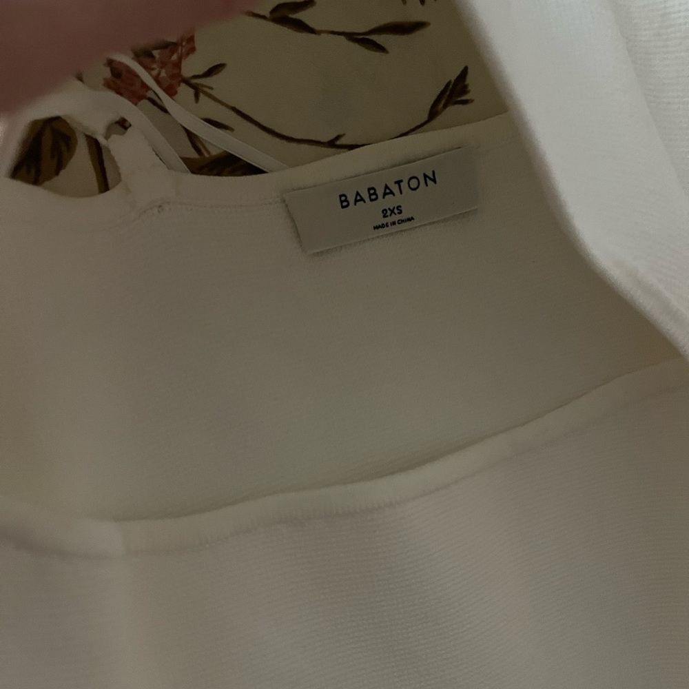 Aritzia 	Babaton
FISSURE SCULPT KNIT DRESS 2XS - Picture 5 of 5